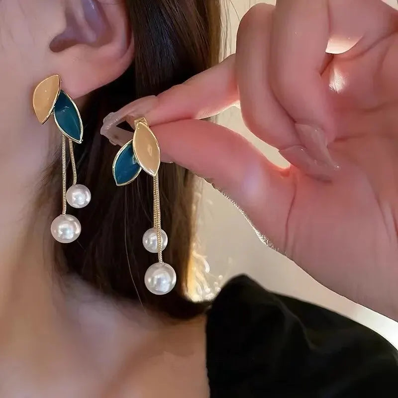 ChicLeaf Pearl Drops